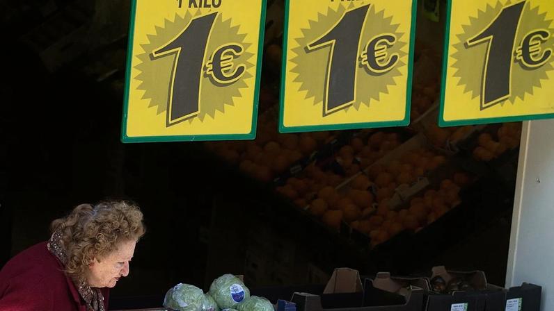 Inflação na Espanha sobe para 3,4% em março devido à alta de combustíveis