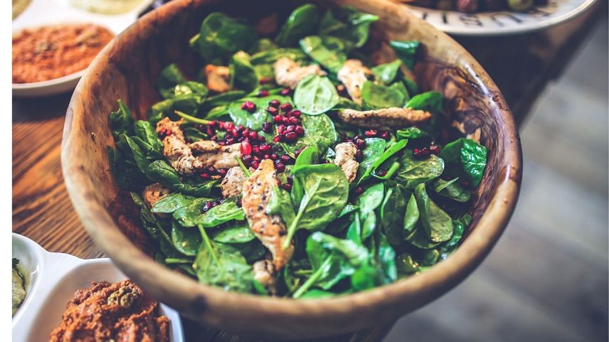 Dieta rica em plantas pode reduzir risco de demência, mesmo ao começar tarde
