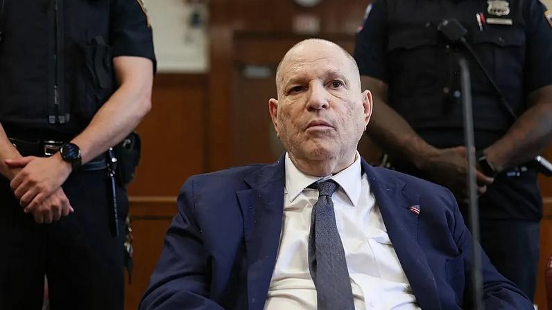 Reinício do julgamento por estupro de Harvey Weinstein começa em Nova York