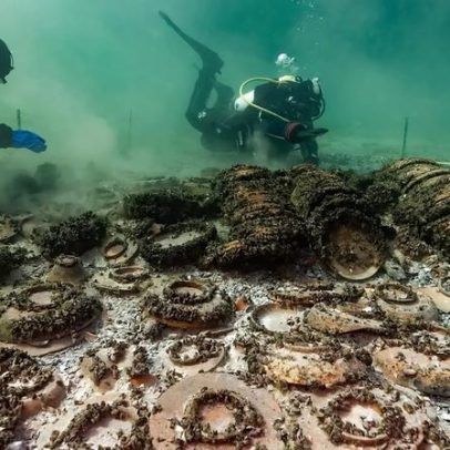 Arqueólogos recuperam 1000 objetos romanos de lago na Suíça