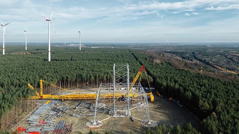 Maior turbina eólica do mundo é erguida na antiga região de mineração da Alemanha
