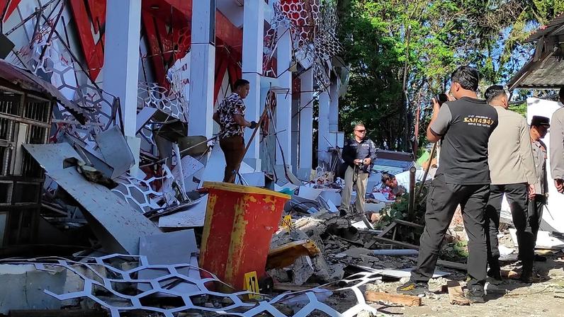 Terremoto de 7,4 atinge Mar de Molucca, Indonésia; alerta de tsunami é retirado