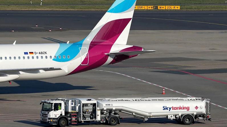 Conselho de aeroportos alerta: fechamento de Hormuz pode causar desabastecimento