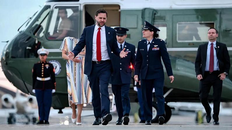 Vice-presidente dos EUA parte para Hungria em apoio a Orbán