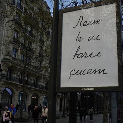 Efeito Céline Dion: turnê de 16 shows injeta milhões no turismo de Paris