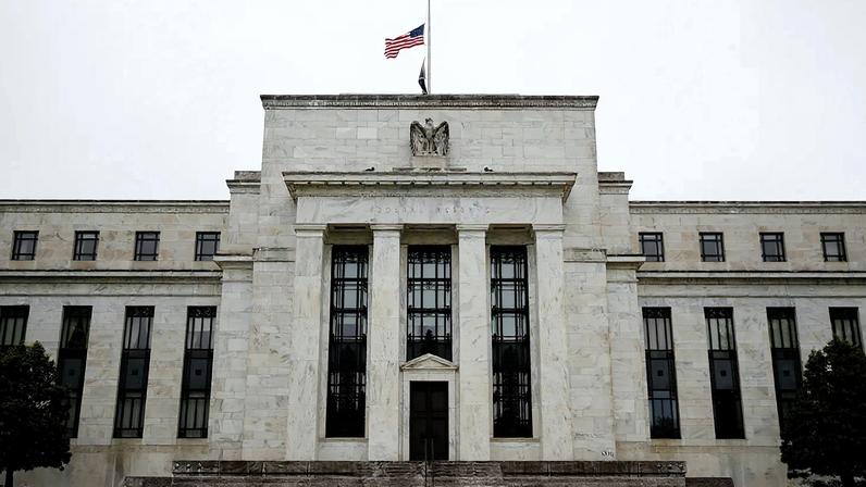 Inflação dos EUA sobe a 3,3% com choque de energia por conflito com o Irã