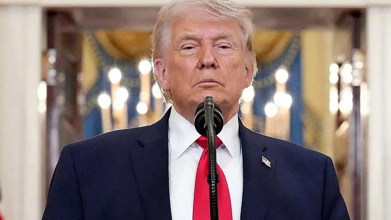 Mercados decepcionados; petróleo sobe após discurso de Trump