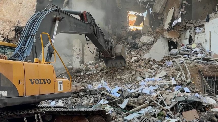 Ataques israelenses a Beirute deixam pelo menos 182 mortos e centenas feridos