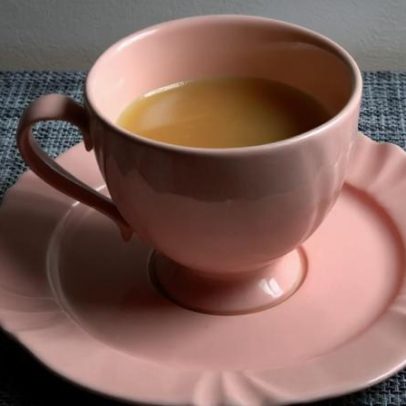 Chá de boldo pode ajudar na digestão; veja 6 receitas e como usar