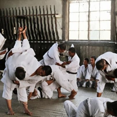 Jiu-jitsu promove disciplina, defesa e equilíbrio para todas as idades
