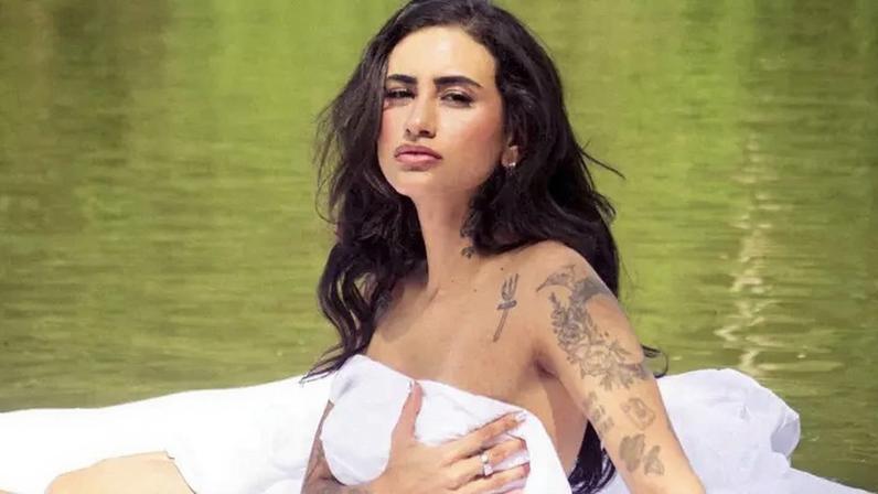 DAY LIMNS aposta na sensualidade e lança 'Marquinha' após viral no Spotify