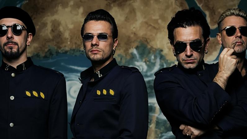 U2 e o fenômeno da transmissão por satélite