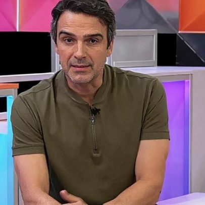 Tadeu Schmidt participa do BBB 26 mesmo após perder Oscar Schmidt