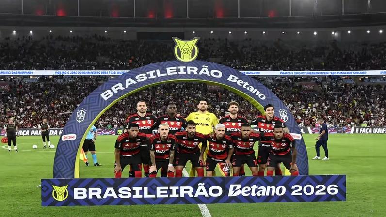 Flamengo perfilado | Fluminense x Flamengo — Foto: André Durão