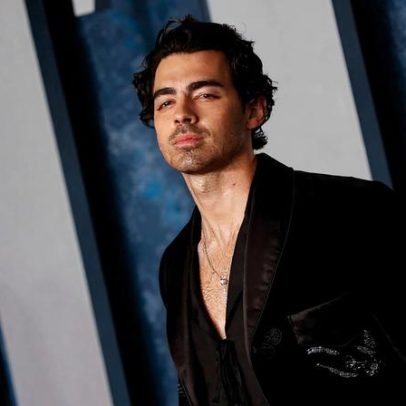 Joe Jonas aparece dançando funk em vídeo e anima fãs brasileiros
