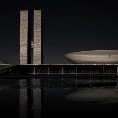 Projeto da Dosimetria expõe controvérsias envolvendo o bolsonarismo