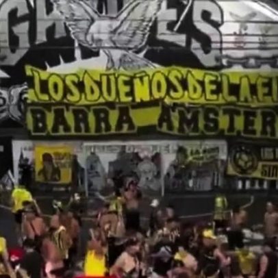 Torcidas de Corinthians e Peñarol se reúnem antes do duelo na Libertadores
