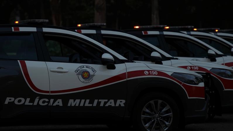 Viaturas da Polícia Militar na região central de São Paulo