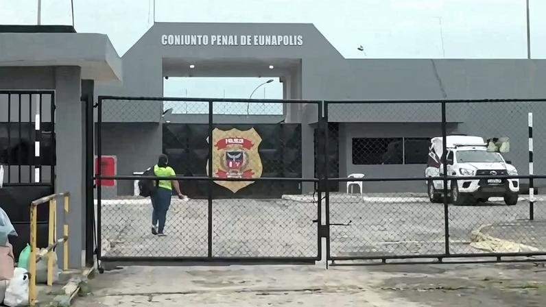 Fachada do Conjunto Penal de Eunápolis, onde 16 presos fugiram em dezembro de 2024