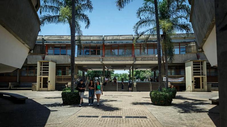 Imediações do Ciclo Básico da Unicamp, em Campinas