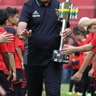 Nelsinho Baptista se aposenta do Sport com declaração emocionada