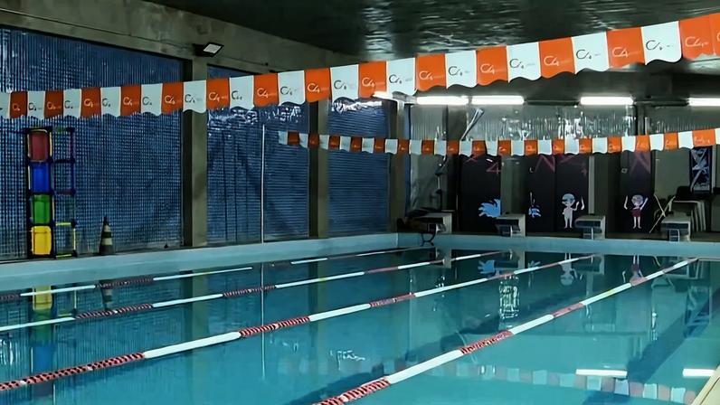 Piscina da academia C4 Gym, onde a professora Juliana Faustino Bassetto, 27, nadou antes de passar mal e morrer, na zona leste de São Paulo