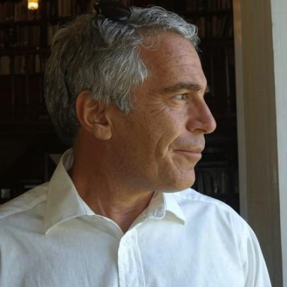 Carta de suicídio atribuída a Epstein permanece em sigilo por quase sete anos