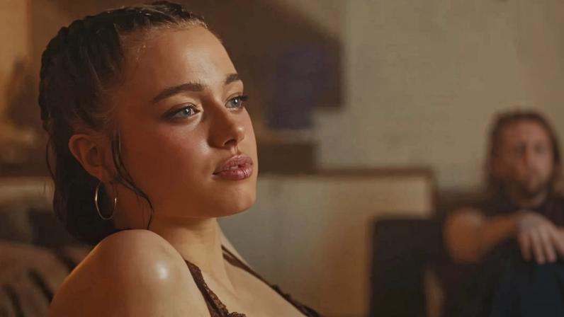 Shiloh Jolie passa em concurso de dança sem revelar parentesco com Pitt e Jolie