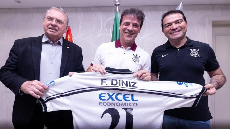Fernando Diniz defendeu o Corinthians como jogador e agora será técnico — Foto: Divulgação/ Corinthians