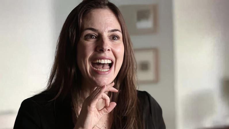 Suzane von Richthofen em documentário sobre sua atual vida, que está em produção pela Netflix