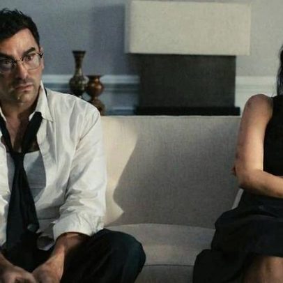 Erros Épicos retoma humor caótico de Schitt's Creek