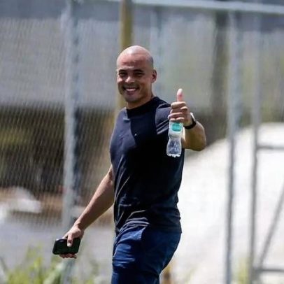 Corinthians anuncia Júlio César como novo gerente de futebol