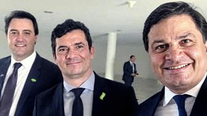 Em foto divulgada em 2020 pelo deputado federal Sandro Alex (à direita), ao lado do senador Sergio Moro (na época ministro sob Bolsonaro) e do governador do Paraná Ratinho Junior