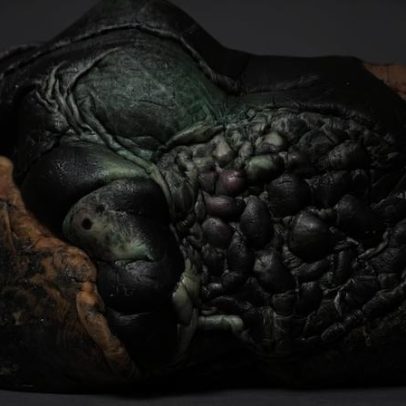 Zé Vicente inaugura nova mostra de colagens escultóricas em espuma em SP