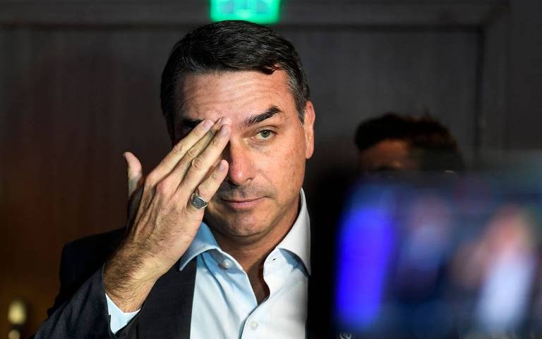 Flávio Bolsonaro em pré-campanha à Presidência da República