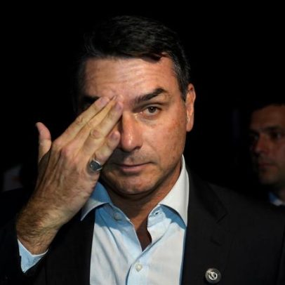 Flávio Bolsonaro enfrenta 24 horas de ajuste fiscal
