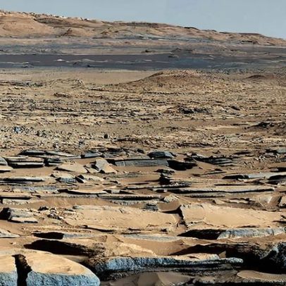 Anel de banheira gigante pode revelar antigos contornos de oceano em Marte