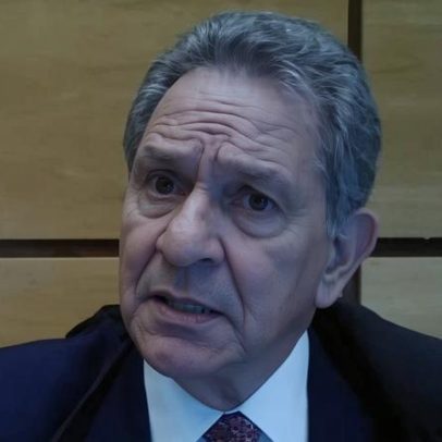 Ministro do STJ critica interferência em processos e afirma venda de votos