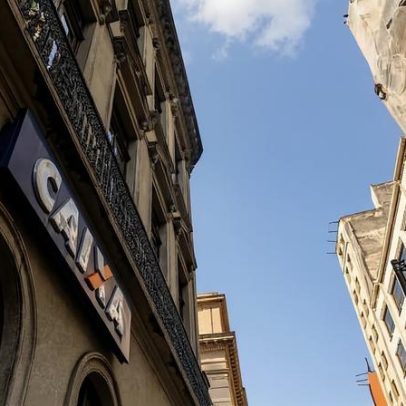 Bancos, INSS e Correios fecham na terça, feriado de Tiradentes