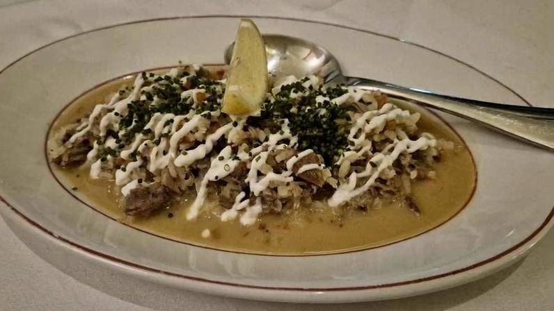 Arroz caldoso servido no Le Freak