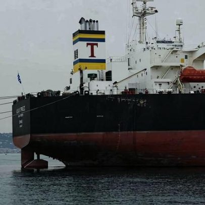Preço do petróleo cai abaixo de US$ 90, menor em um mês