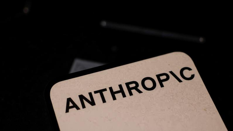 A palavra 'Anthropic' aparece em preto sobre fundo branco em primeiro plano, com as letras 'AI' em preto desfocado ao fundo.
