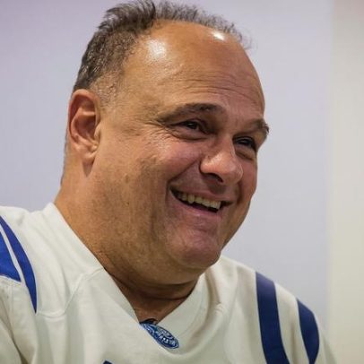 Oscar Schmidt interrompe tratamento de câncer no cérebro em 2022