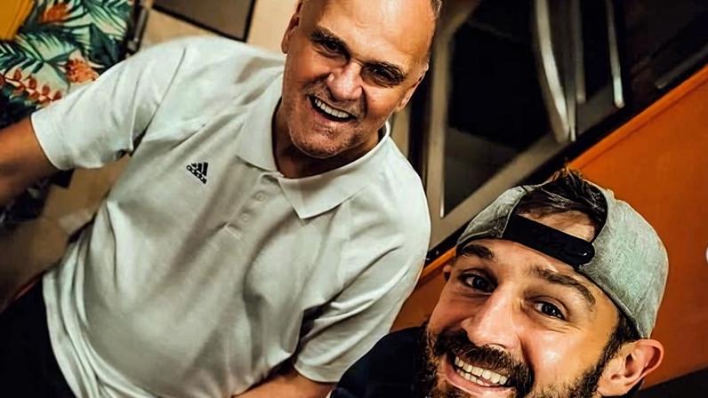 Oscar Schmidt e o filho Felipe