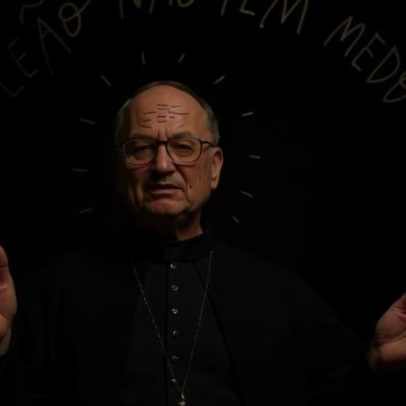 Trump acredita ser Jesus; Napoleão perde espaço