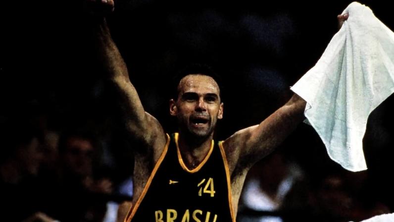 Oscar Schmidt durante partida nas Olimpíadas de 1996, em Atlanta