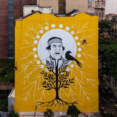 Vale do Anhangabaú ganha grafite em homenagem a Ailton Krenak