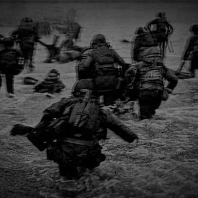Exposição em Paris recria passos de Robert Capa na Segunda Guerra