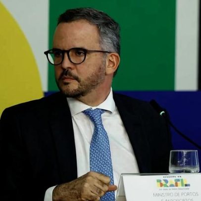 Empresas pressionam governo por leilão de megaterminal em 2026
