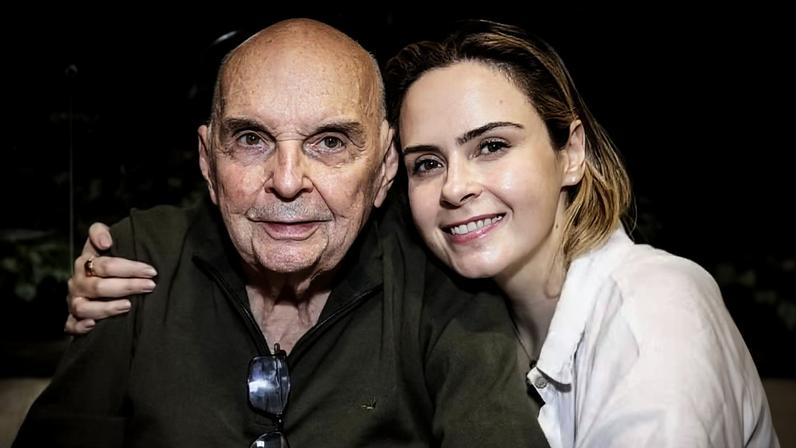Ana Paula Renault do BBB 26 e o pai Gerardo, morto aos 96 anos